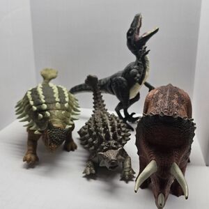 Lot Of 4 Jurassic World Dinosaurs